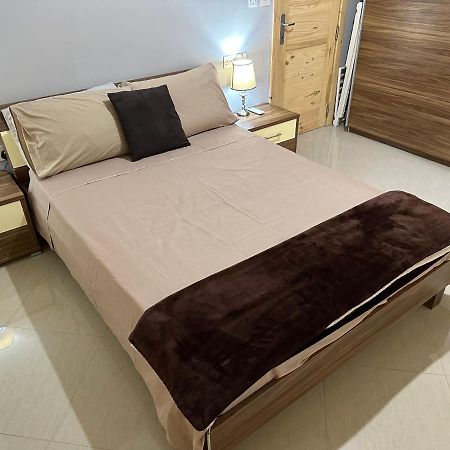 Ewa Apt - 3-Bedrooms Apt Near Sliema - St Julians Seafront Gzira Exterior foto